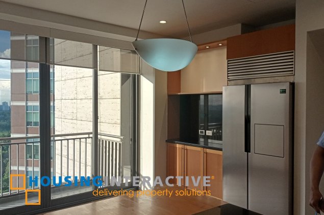 𝐅𝐎𝐑 𝐋𝐄𝐀𝐒𝐄: 𝐄𝐒𝐒𝐄𝐍𝐒𝐀 𝐂𝐀𝐌𝐄𝐑𝐎𝐍 𝟑𝐁𝐑