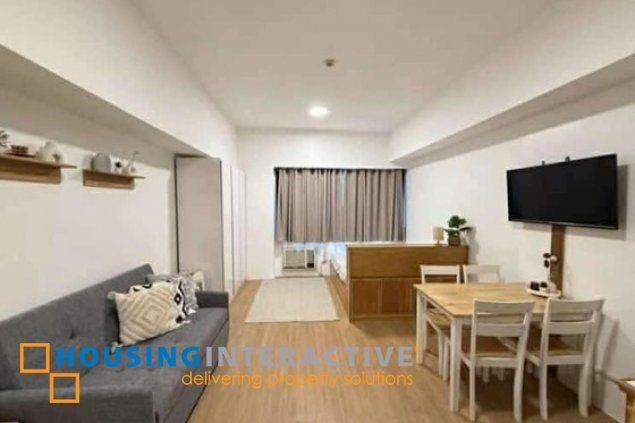 𝐅𝐎𝐑 𝐋𝐄𝐀𝐒𝐄: 𝐈𝐂𝐎𝐍 𝐏𝐋𝐀𝐙𝐀 𝐒𝐓𝐔𝐃𝐈𝐎 𝐔𝐍𝐈𝐓