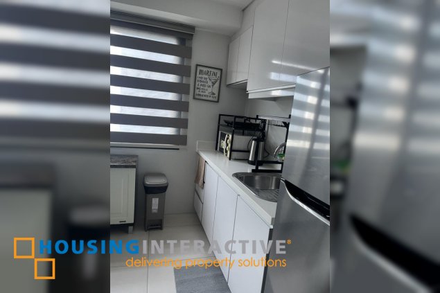 𝐅𝐎𝐑 𝐋𝐄𝐀𝐒𝐄: 𝐈𝐂𝐎𝐍 𝐏𝐋𝐀𝐙𝐀 𝐒𝐓𝐔𝐃𝐈𝐎 𝐔𝐍𝐈𝐓