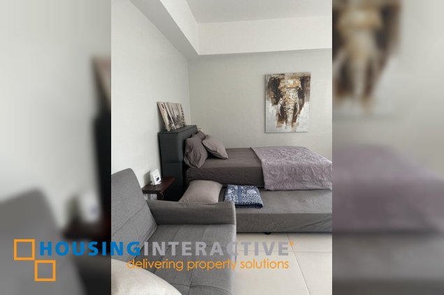 𝐅𝐎𝐑 𝐋𝐄𝐀𝐒𝐄: 𝐈𝐂𝐎𝐍 𝐏𝐋𝐀𝐙𝐀 𝐒𝐓𝐔𝐃𝐈𝐎 𝐔𝐍𝐈𝐓