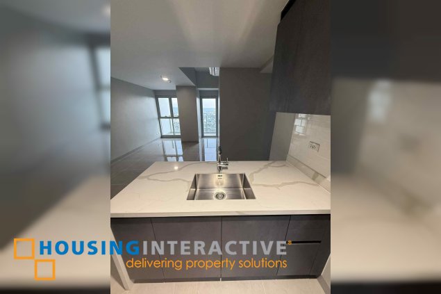 2br unit for lease in uptown arts residences