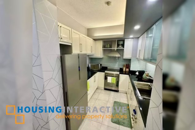 for sale: luxury garden suite at one serendra – palm tower, bgc