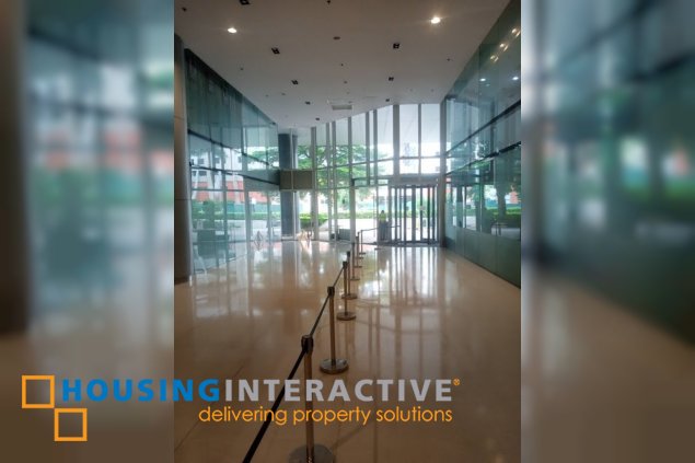 building for lease in macapagal ave. pasay city