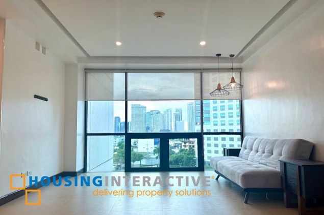 semi-furnished 3br unit with parking for lease in bonifacio ridge