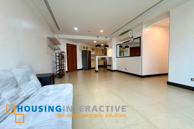 semi-furnished 3br unit with parking for lease in bonifacio ridge