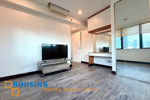 semi-furnished 3br unit with parking for lease in bonifacio ridge