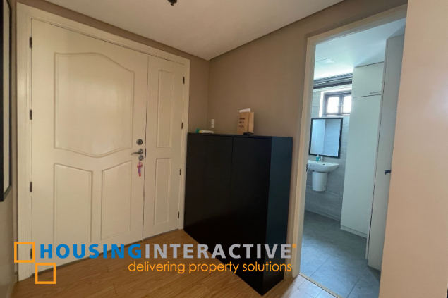 for sale 3br unit in mckinley hills, taguig