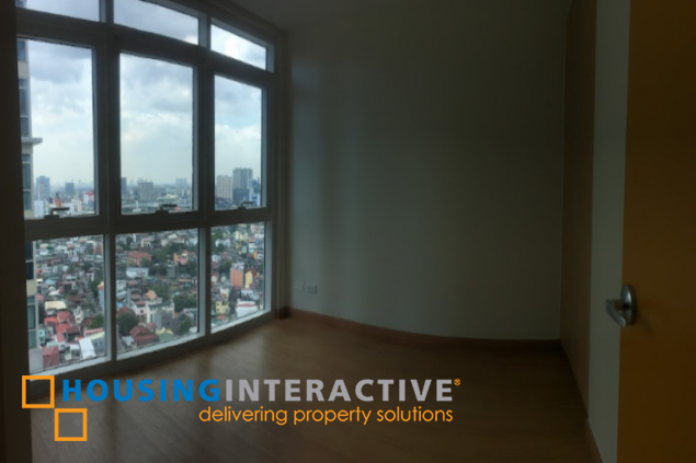 1br unit with balcony for sale in park avenue, bgc