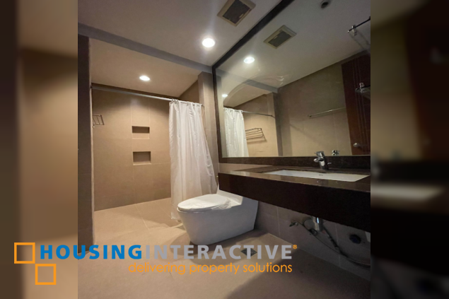 for sale 3-storey townhouse in quezon city