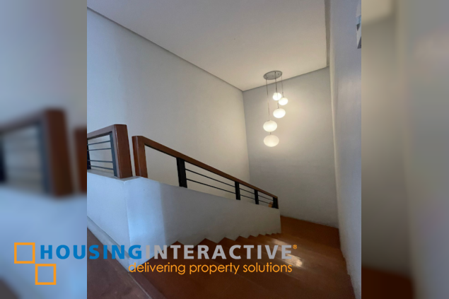 for sale 3-storey townhouse in quezon city