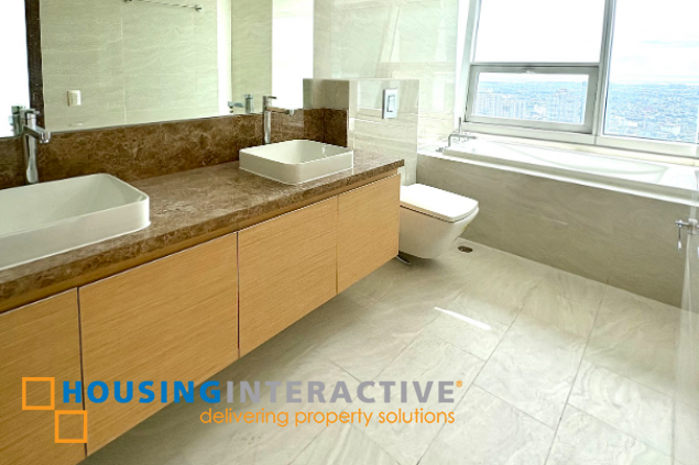 for rent 3br unit with balcony in the imperium