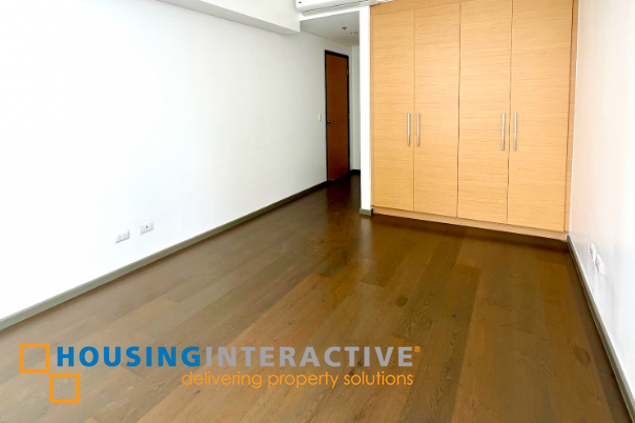 for rent 3br unit with balcony in the imperium