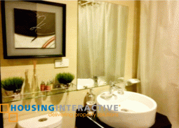 fully furnished 2 br condo unit for rent in one central makati