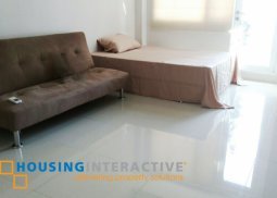 semi furnished 2br condo unit for rent in quezon city