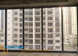 bare shell office space for lease in bgc