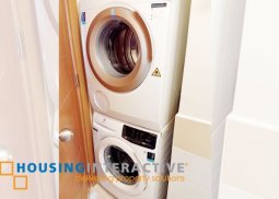 fully furnished 1 bedroom for rent at the trion towers