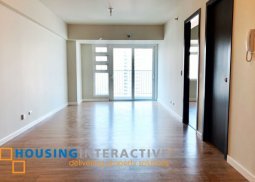 unfurnished 1 bedroom unit for sale at kroma tower makati