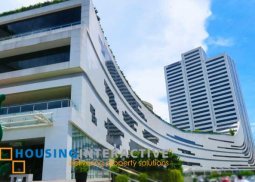 office space unit for lease in bgc