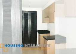 1br condo unit with balcony for sale at one maridien bgc