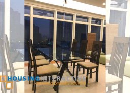 a semi- furnished 3 br for rent at the salcedo park makati