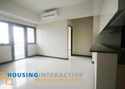 1br suite with balcony for sale at salcedo skysuites