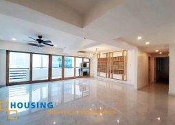 semi-furnished 2br for sale at parc regent