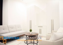 fully funished studio unit for rent at the trump tower makati