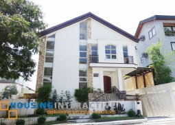 contemporary 3-storey house for rent in taguig city