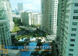 great 2br condo unit for rent at the sequoia tower two serendra taguig
