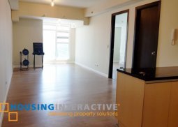 unfurnished 1br for sale at kroma tower